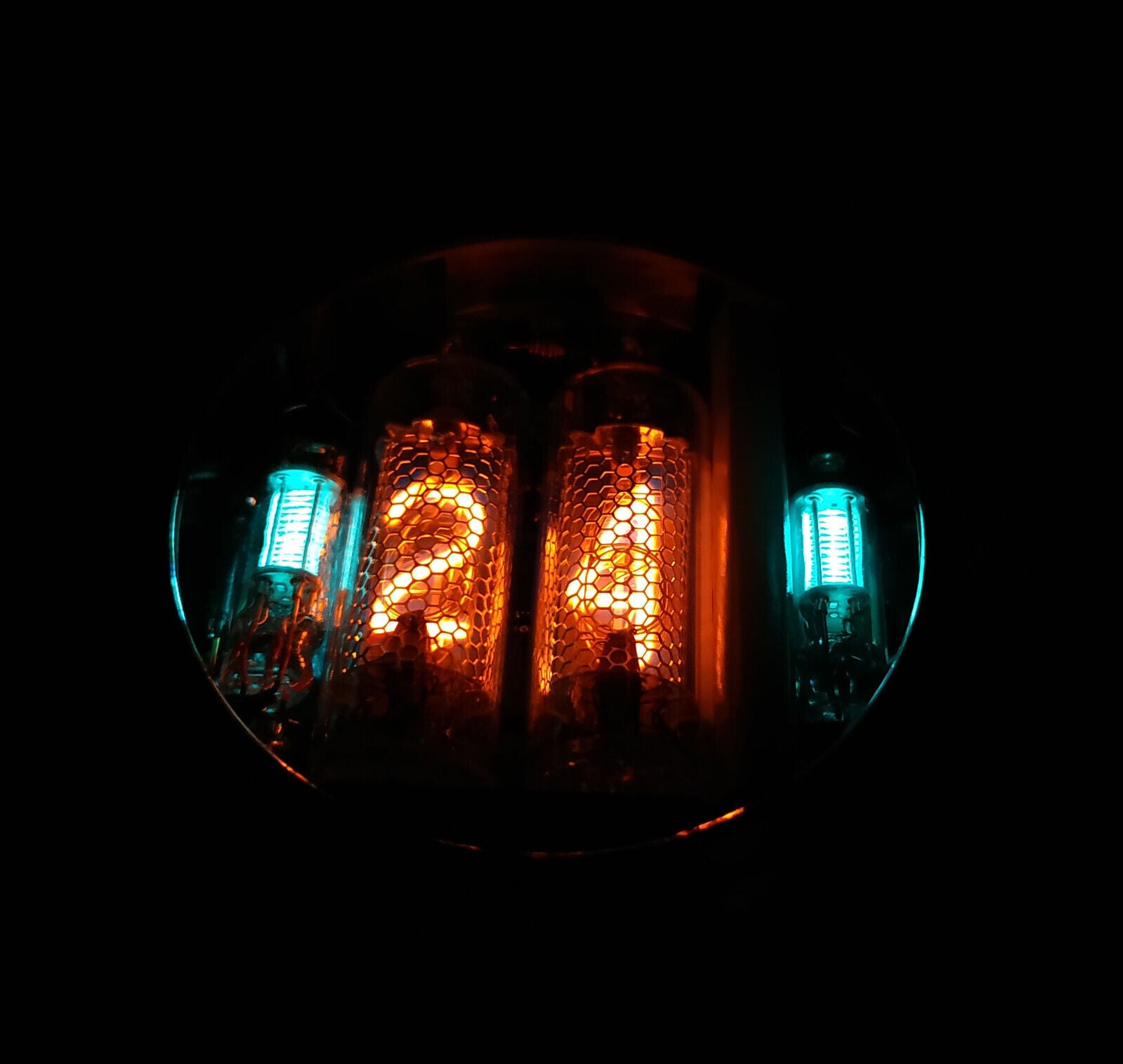 NIWA Nixie watch V 2.0 - Stephan's Quintet case