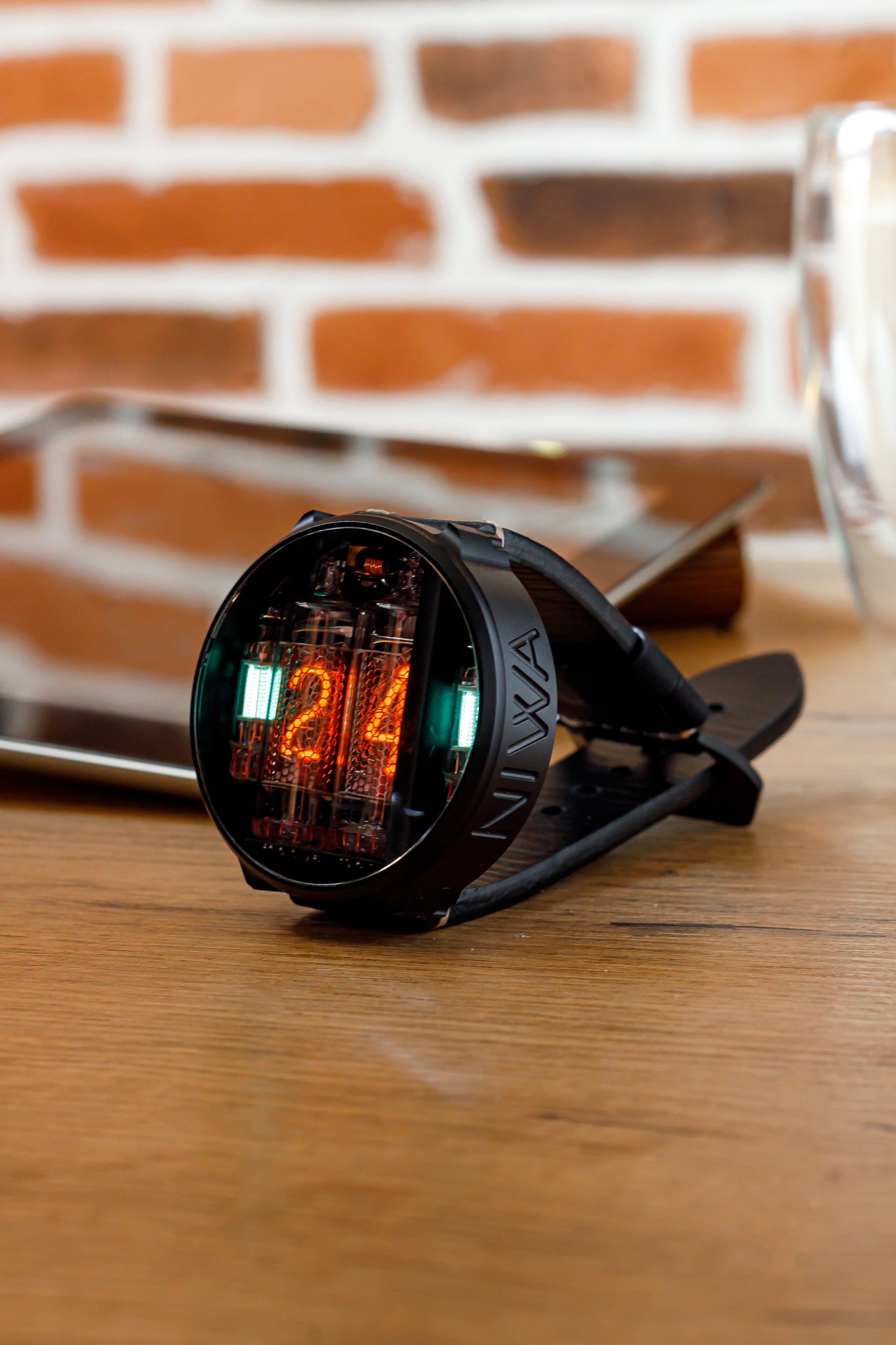 NIWA Nixie watch V 2.0 - Dark nebula case.