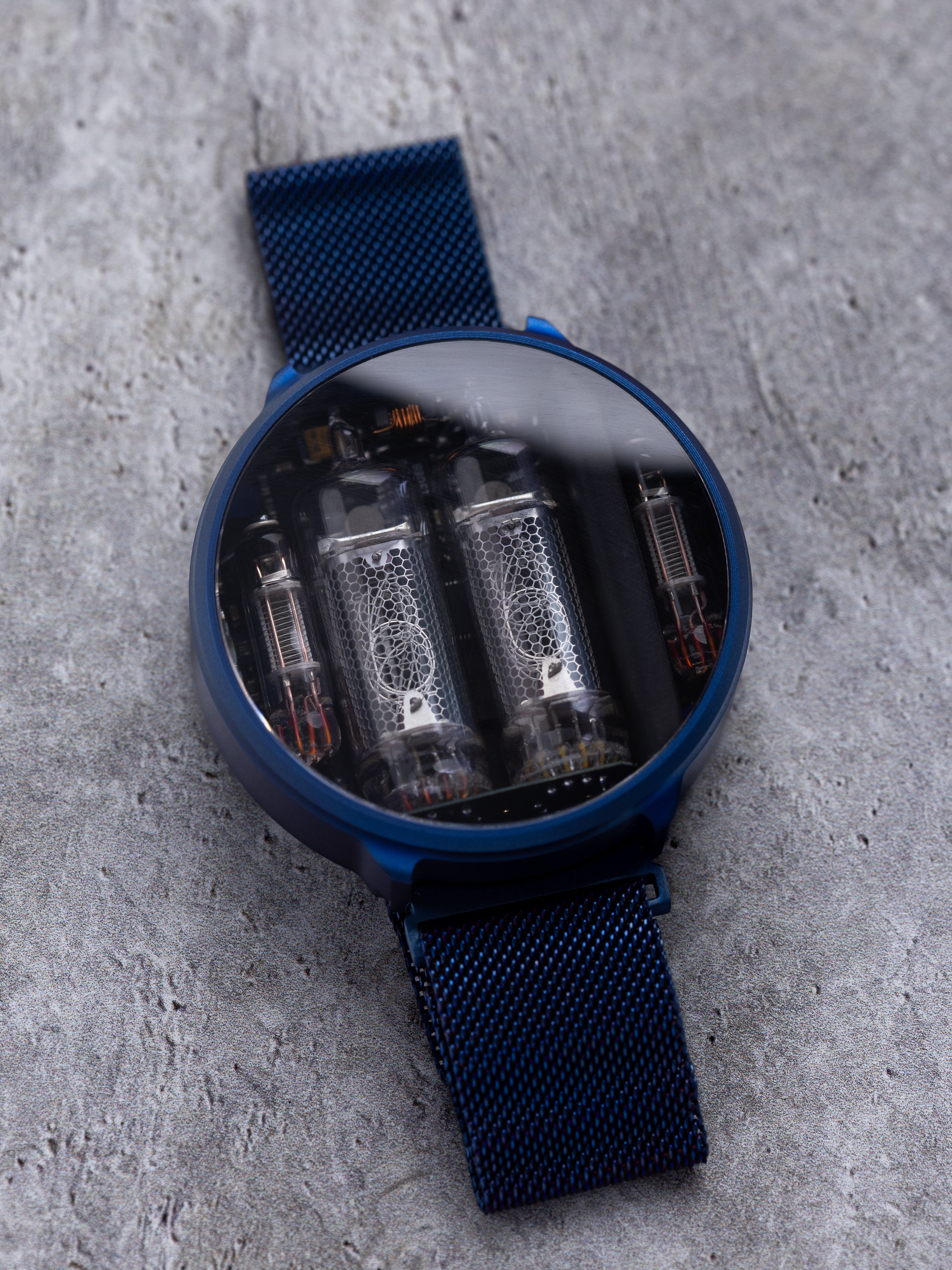 NIWA Nixie watch V 2.0 - Fallout blue. – NIWA Watches store