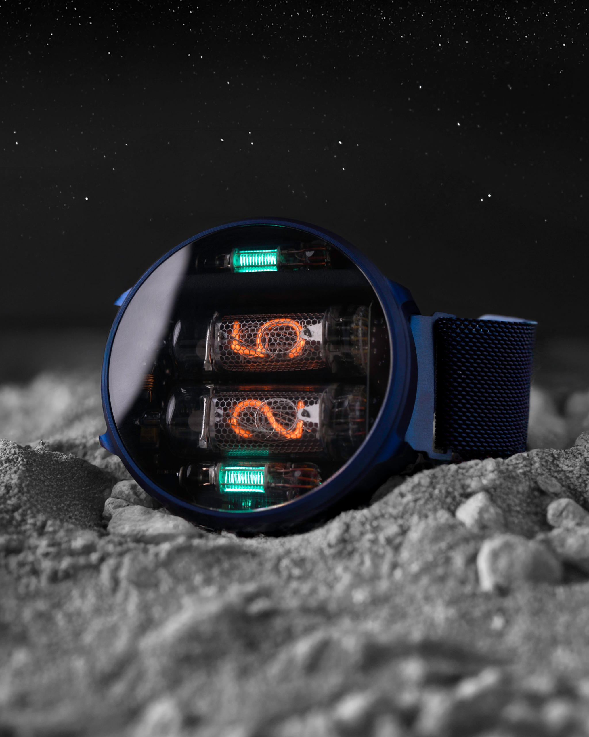 NIWA Nixie watches V 2.0 - Fallout blue + Stephan's Quintet – NIWA ...