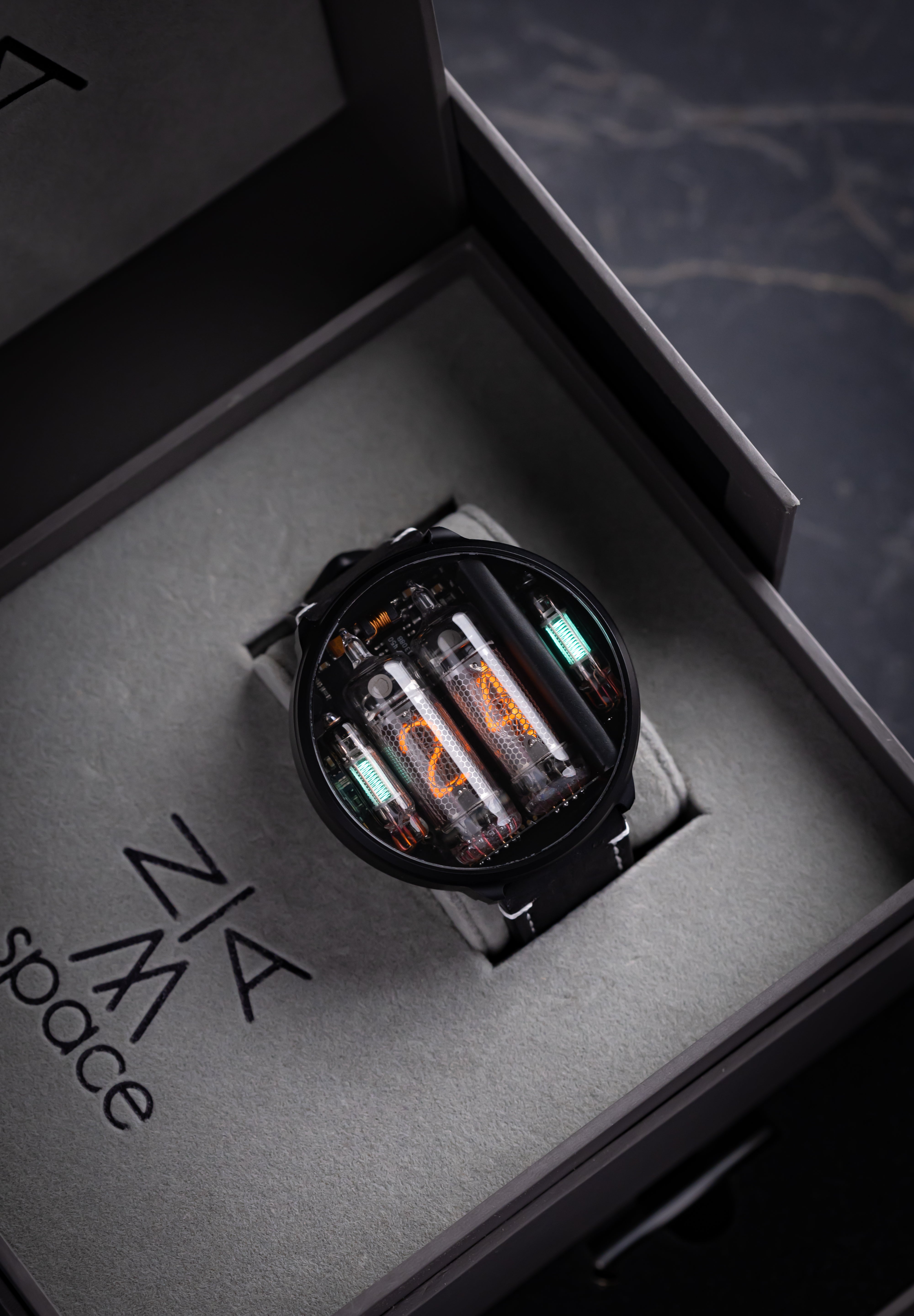 NIWA Nixie watch V 2.0 - Dark nebula case.