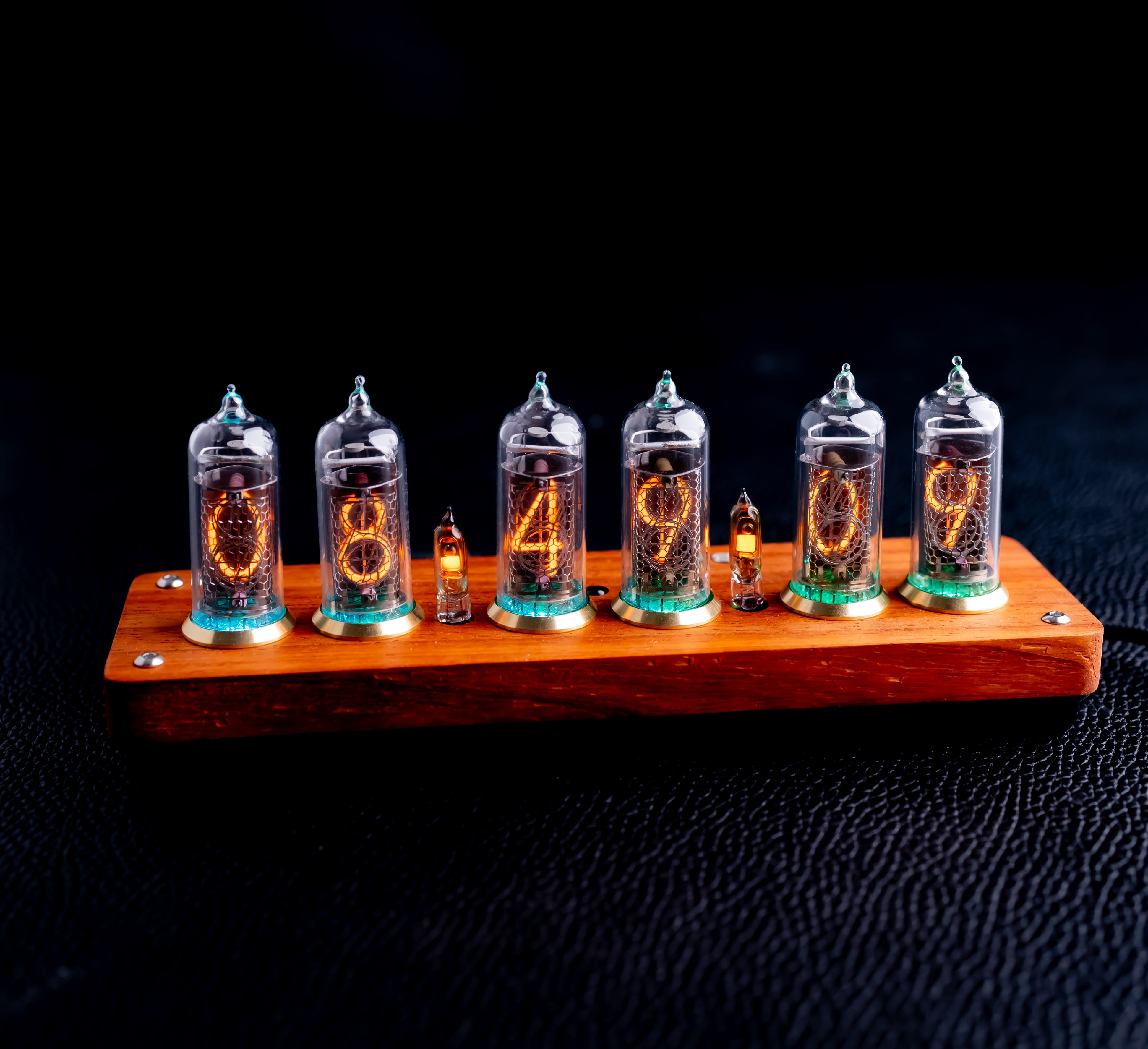 IN-14 6- digits Nixie clock Kit. Wooden case. Tubes included. Wi-fi.