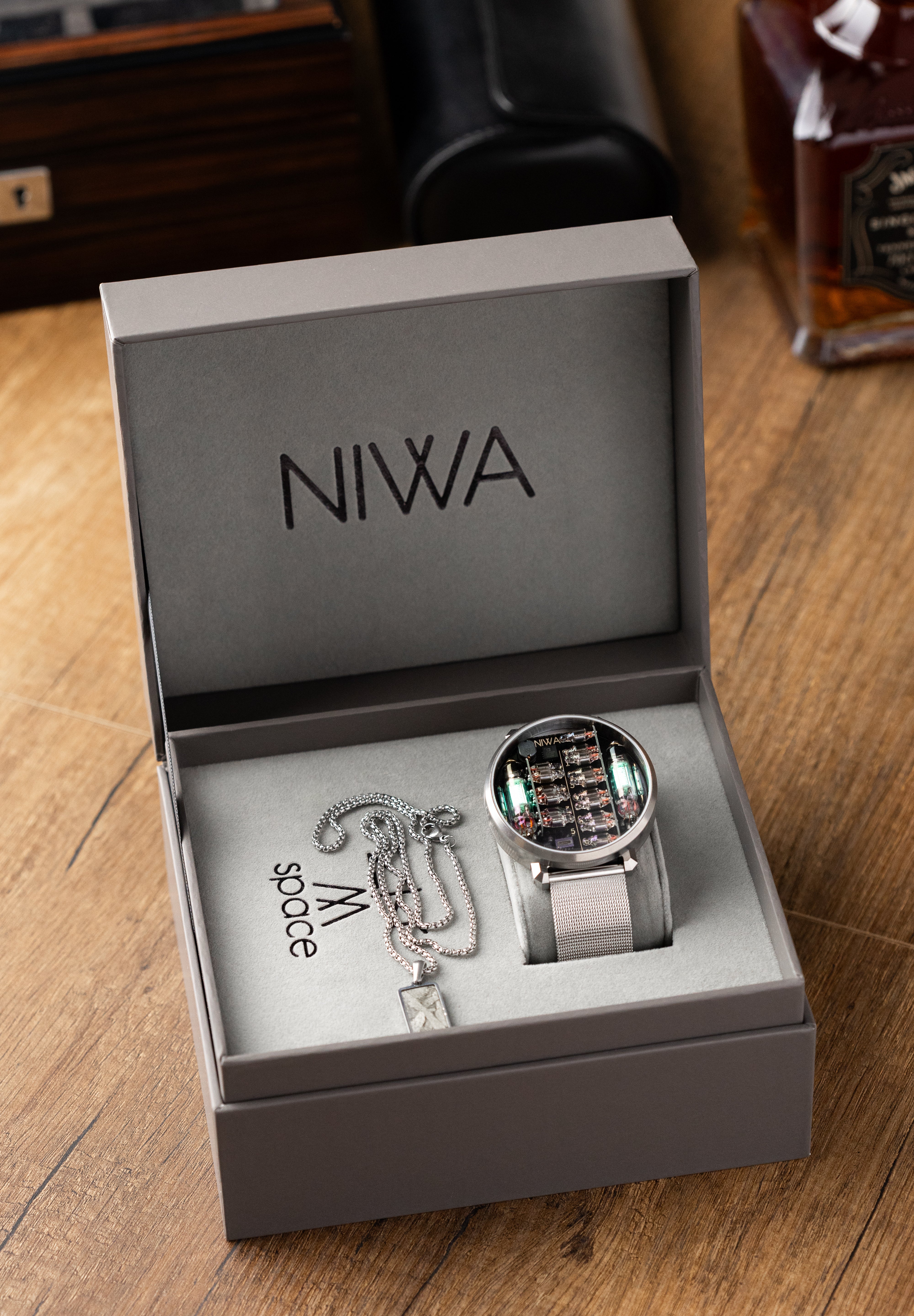 NIWA Meteorite Pendant – Genuine Aletai Meteorite & Stainless Steel Necklace (Unisex)