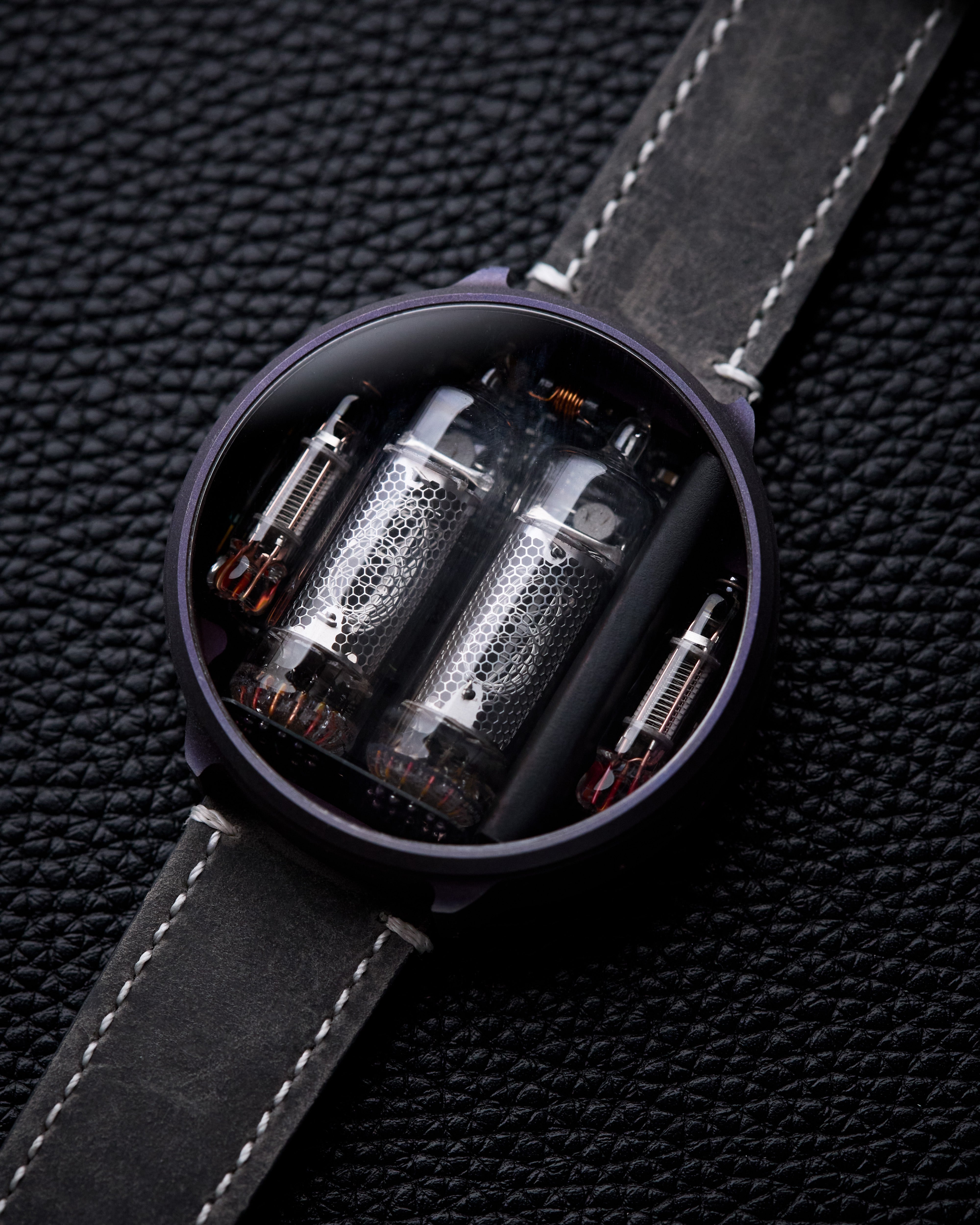 NIWA Nixie watch V 2.0 -  Carina Nebula case